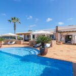 Can Tierra – ‘Magnificent finca-style property with peaceful countryside views…’