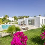 Casa Flor – ‘Modern property perfectly located’