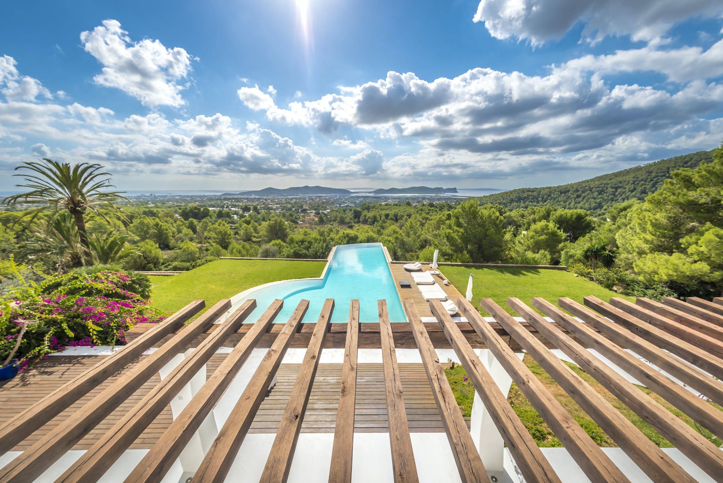You are currently viewing Estrella Azul – ‘A Gaudi-influenced villa in lush gardens, with sea views to Las Salinas.’